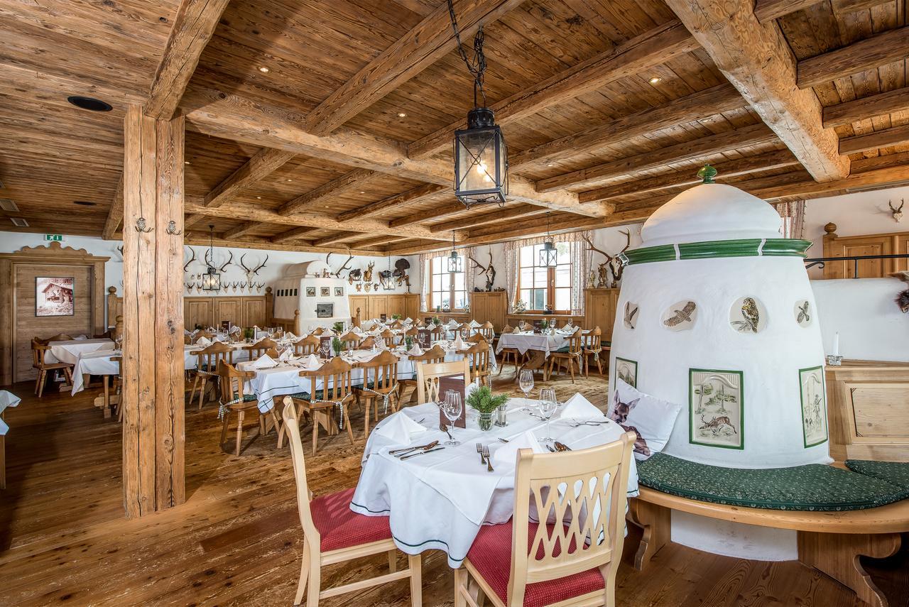 Hotel Leonhard Leogang Exterior photo